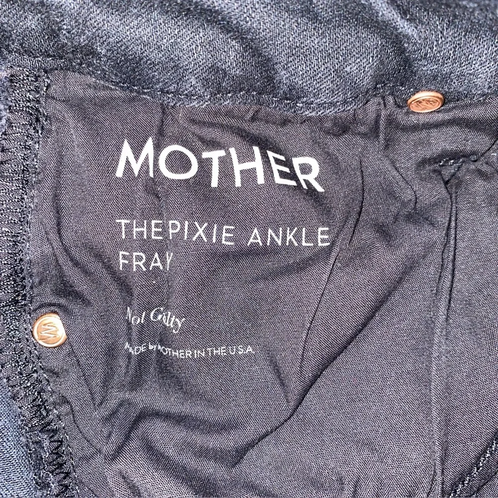 Mother The‎ Pixie Ankle Fray Jeans Woman’s 27 Not Guilty Black Stretch Trendy